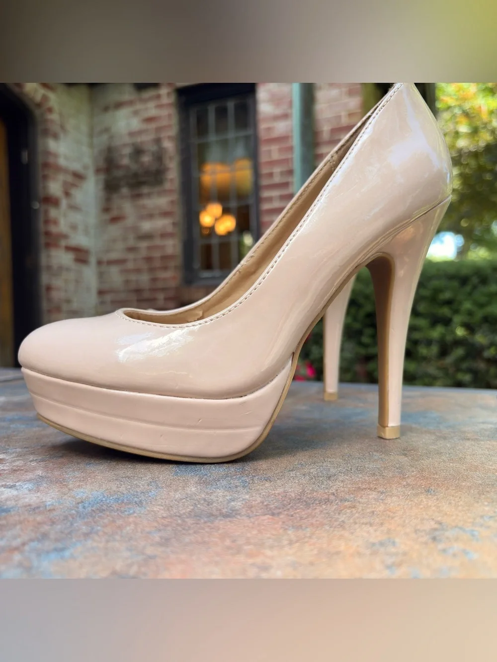 LC Lauren Conrad details brand